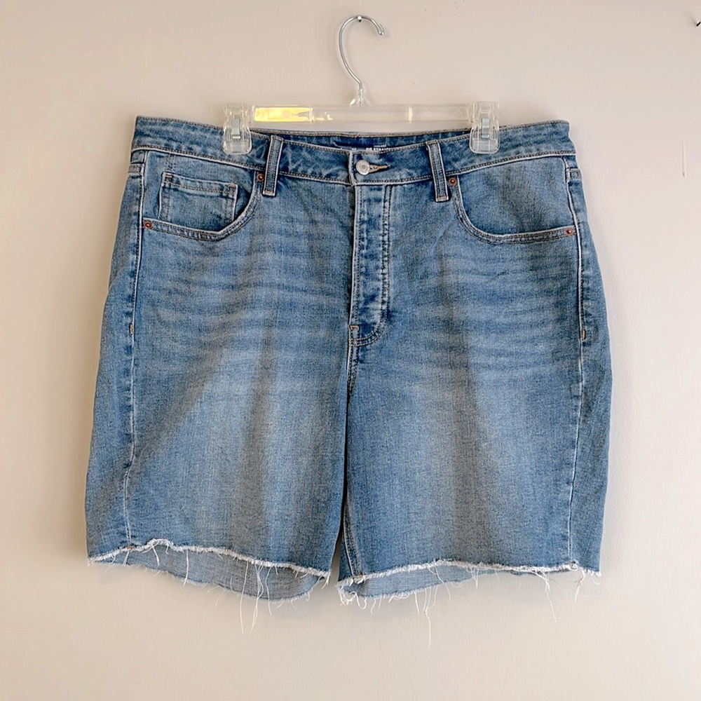 Old Navy High Rise OG Straight Denim Shorts